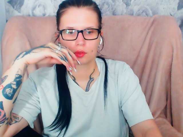 CleaTattoo live cam on BongaCams