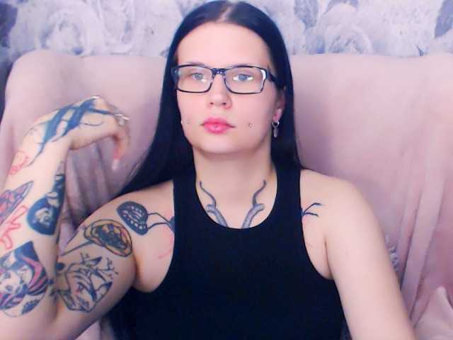 CleaTattoo live cam on BongaCams