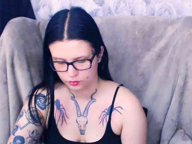 Model: CleaTattoo