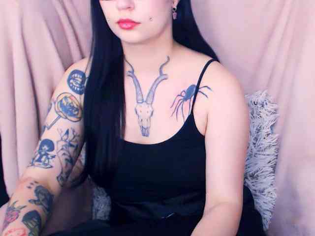Model: CleaTattoo