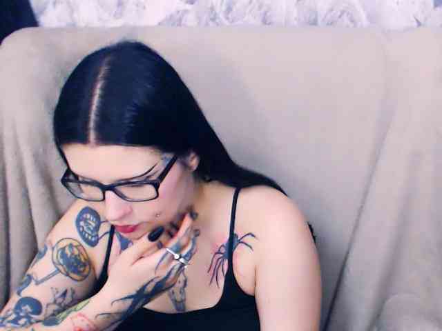 Model: CleaTattoo