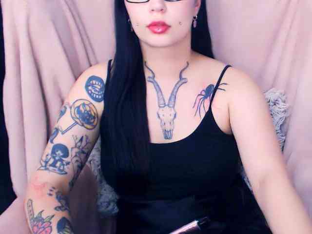 Model: CleaTattoo