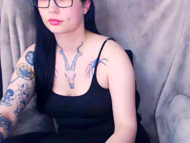 Model: CleaTattoo
