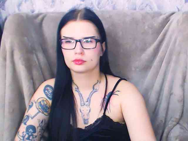 Model: CleaTattoo