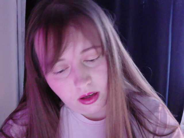 Anastasia24 live cam