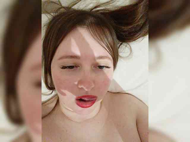 Anastasia24 webcam