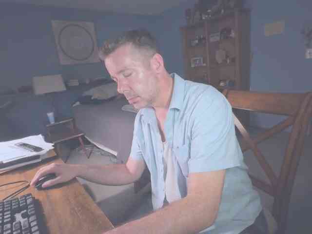chrisw8125