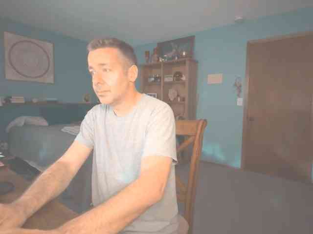 chrisw8125