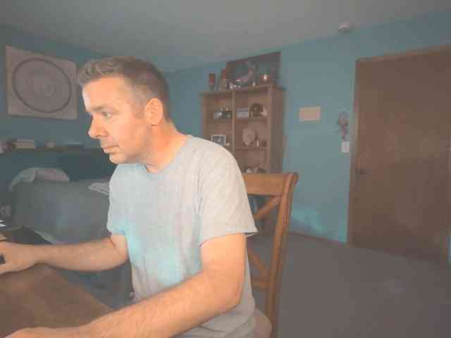 chrisw8125