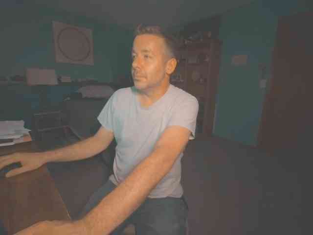 chrisw8125
