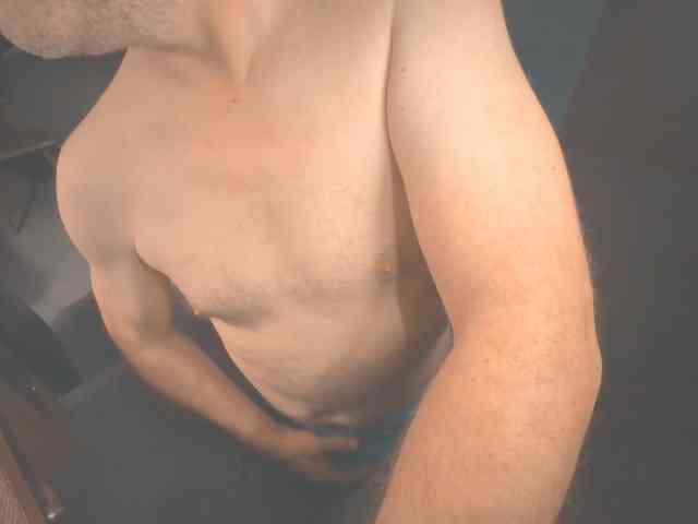 chrisw8125