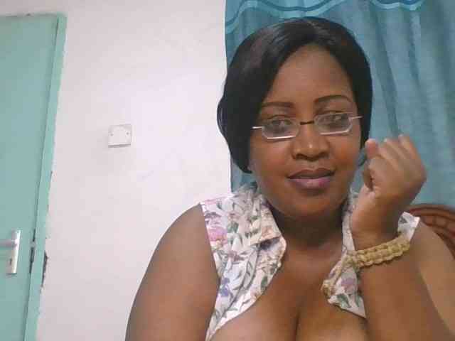 peacekhloe webcam