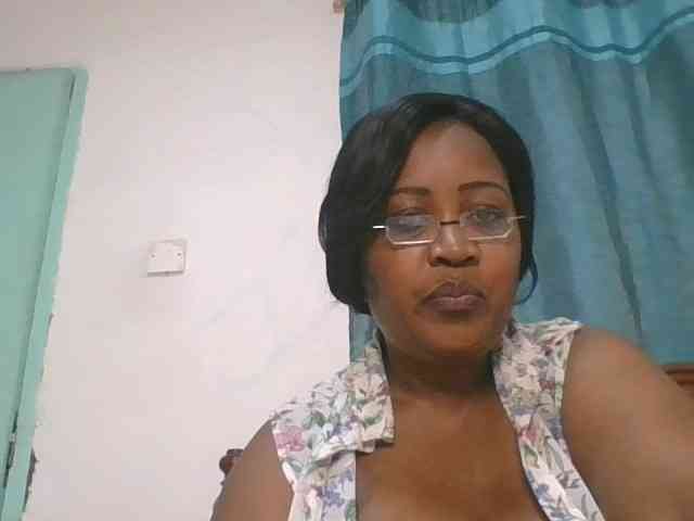 peacekhloe webcam