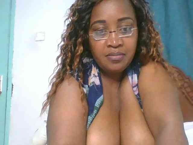 peacekhloe webcam