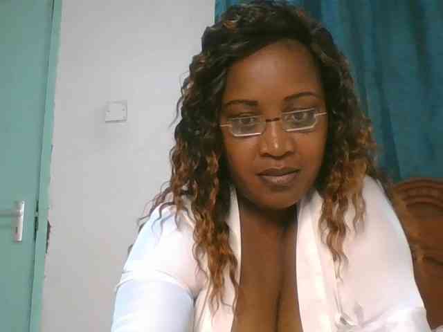 peacekhloe webcam