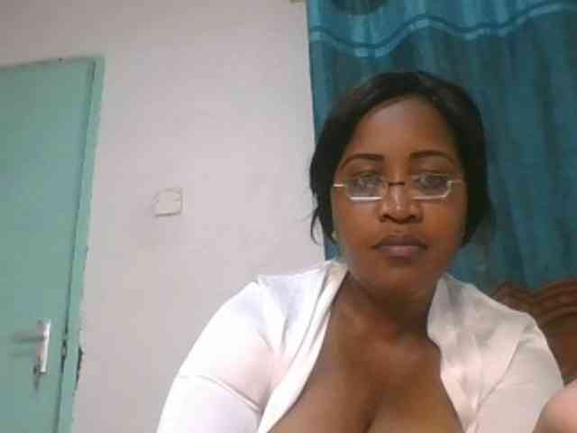 peacekhloe webcam