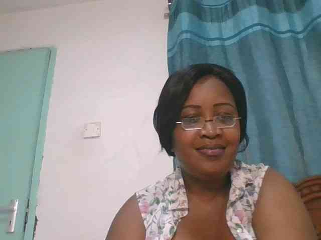peacekhloe webcam