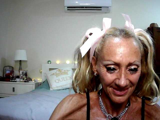 thesiennadiamond live cam on BongaCams