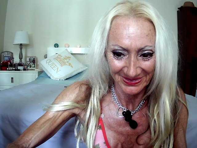thesiennadiamond live cam on BongaCams