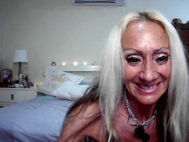 thesiennadiamond live cam on BongaCams