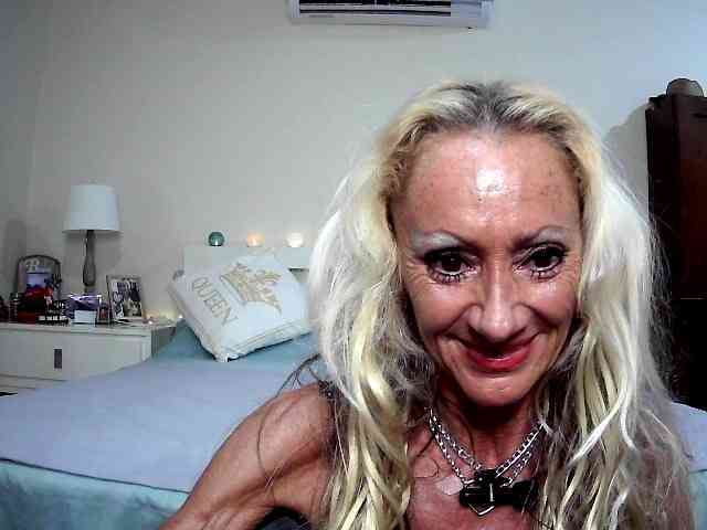 Modella: thesiennadiamond