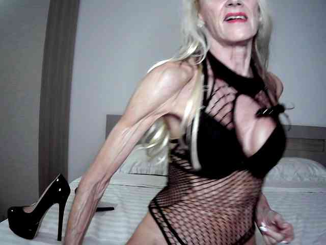 Modella: thesiennadiamond