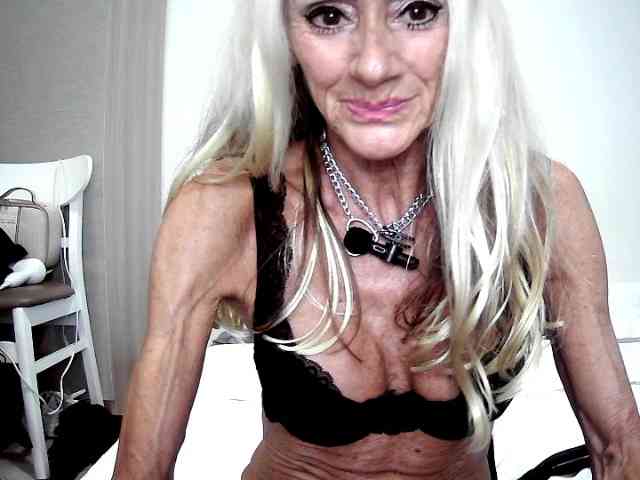Modella: thesiennadiamond