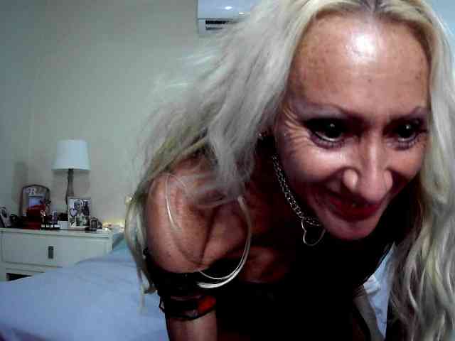 Modella: thesiennadiamond