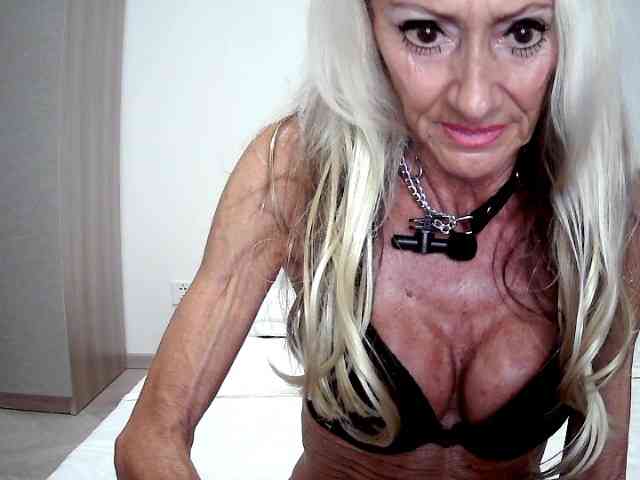 Modella: thesiennadiamond