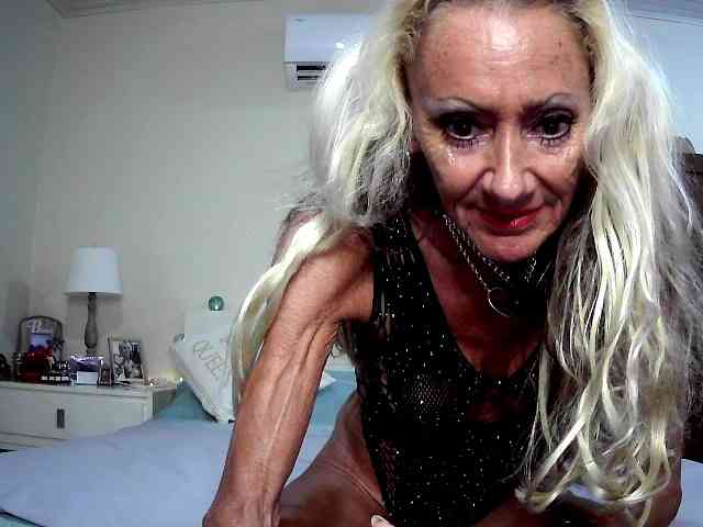 Modella: thesiennadiamond