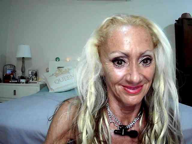 Modella: thesiennadiamond
