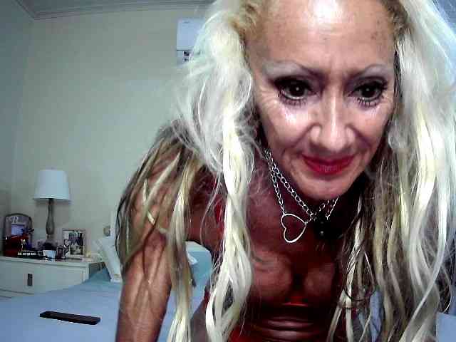 Modella: thesiennadiamond