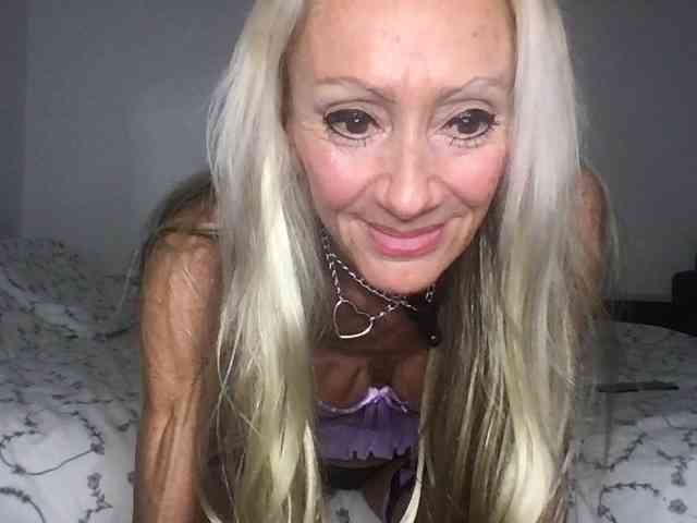 Modella: thesiennadiamond