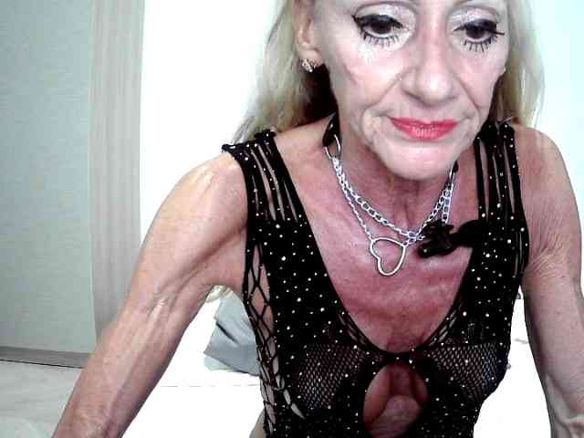 Modella: thesiennadiamond