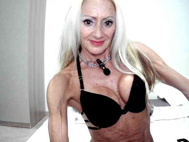 Modella: thesiennadiamond