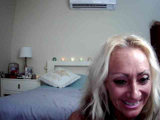 thesiennadiamond Live Webcam on BongaCams