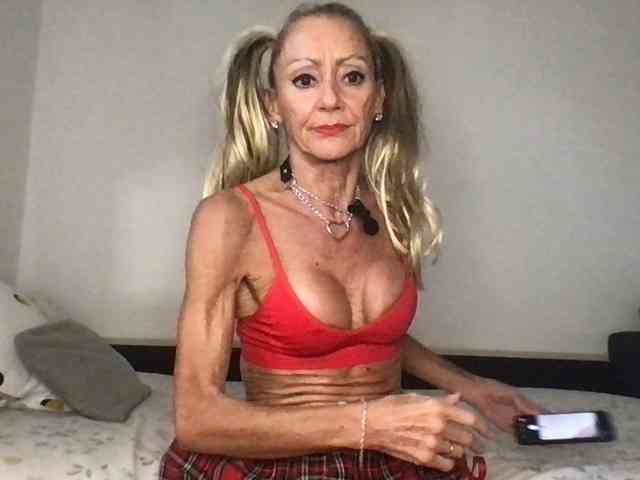 Modella: thesiennadiamond