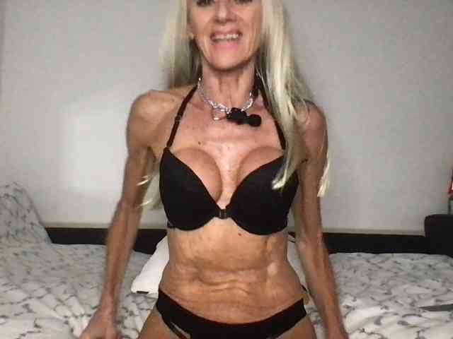 Modelo: thesiennadiamond