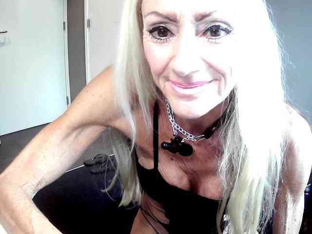 Modella: thesiennadiamond