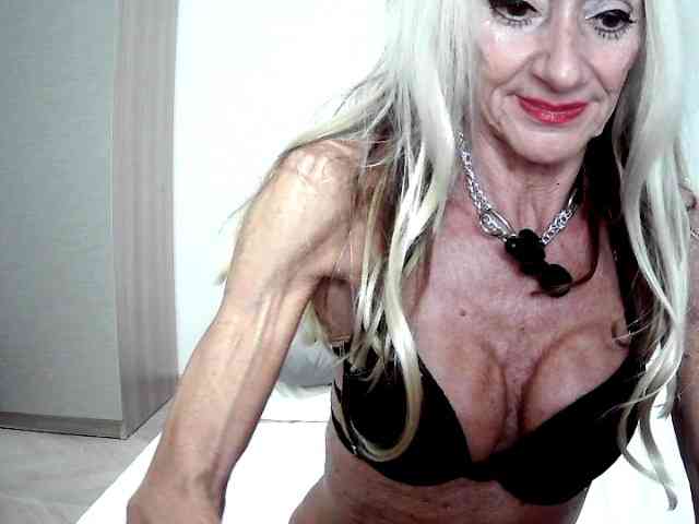 Modella: thesiennadiamond