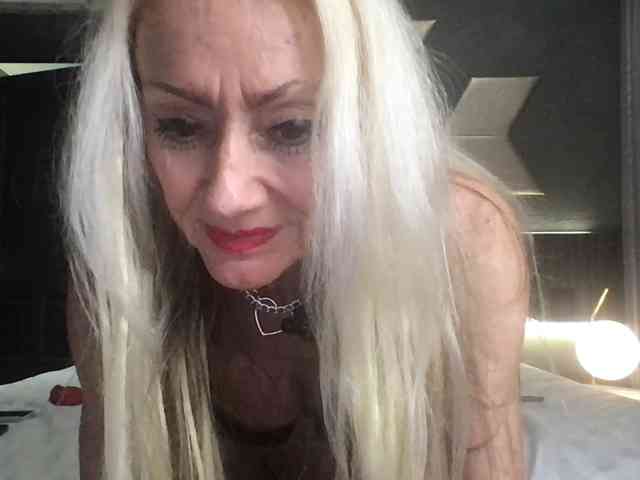 Modella: thesiennadiamond