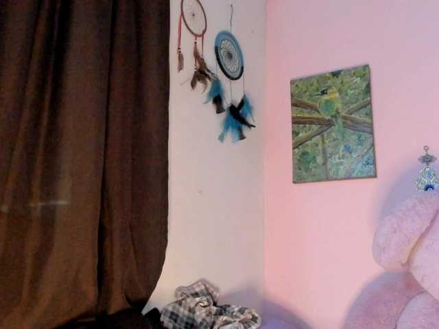 Maddyjhonsson live cam on BongaCams