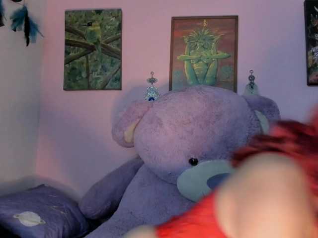 Maddyjhonsson live cam on BongaCams