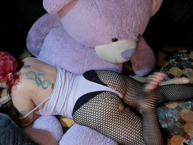 Maddyjhonsson live cam on BongaCams