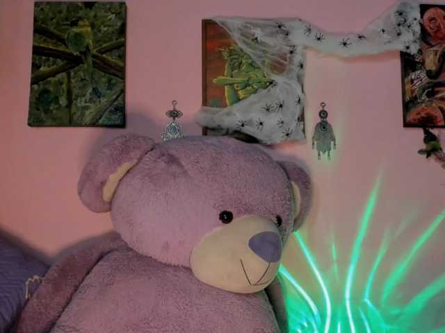 Maddyjhonsson, en vivo ahora en BongaCams