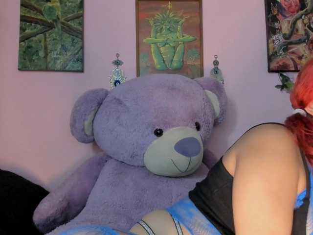 Maddyjhonsson live cam on BongaCams