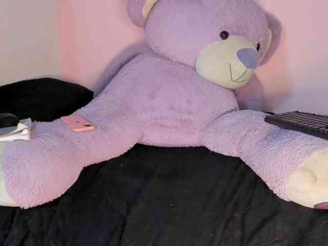 Maddyjhonsson webcam