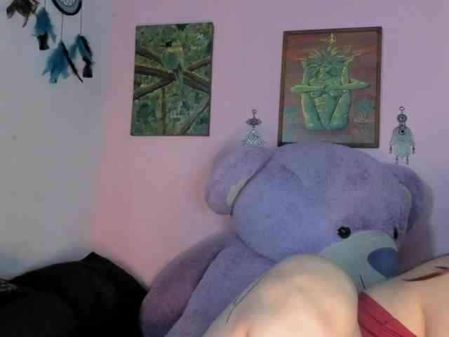 Maddyjhonsson webcam