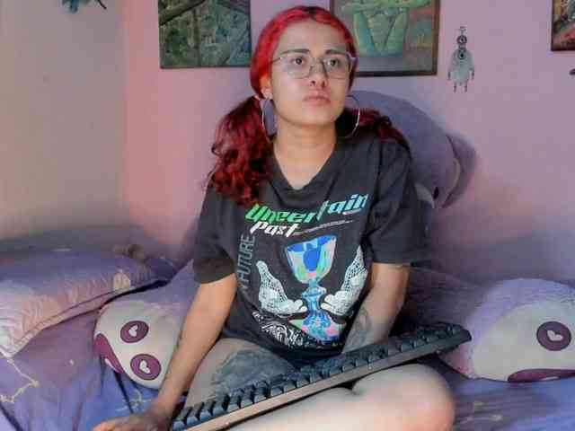 Maddyjhonsson webcam