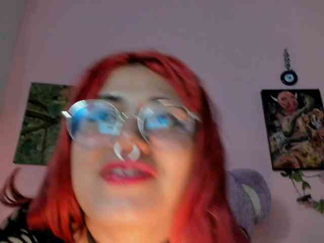 Maddyjhonsson webcam